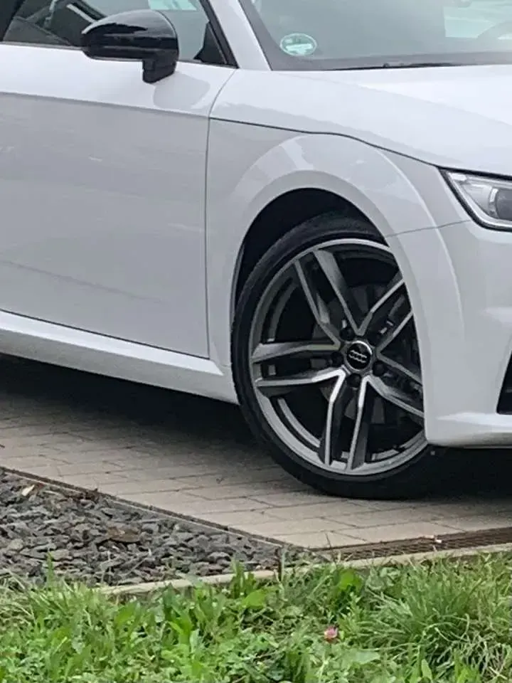 Gebraucht Audi TT Roadster 197 PS (144 kW) 2022 Weiß Cabrio