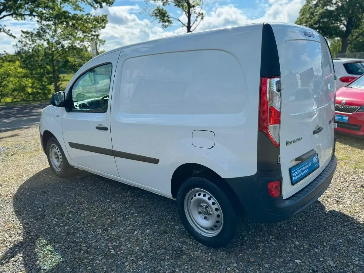 Gebraucht Renault Kangoo Basis 75 PS (55 kW) 2019 Weiß Van / Kleinbus