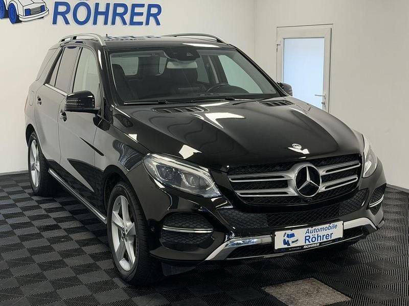 Gebraucht Mercedes GLE400 333 PS (244 kW) 2018 Schwarz SUV