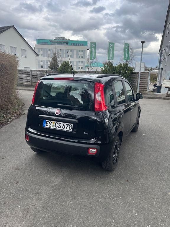 Gebraucht Fiat Panda 69 PS (50 kW) 2014 Schwarz Kleinwagen