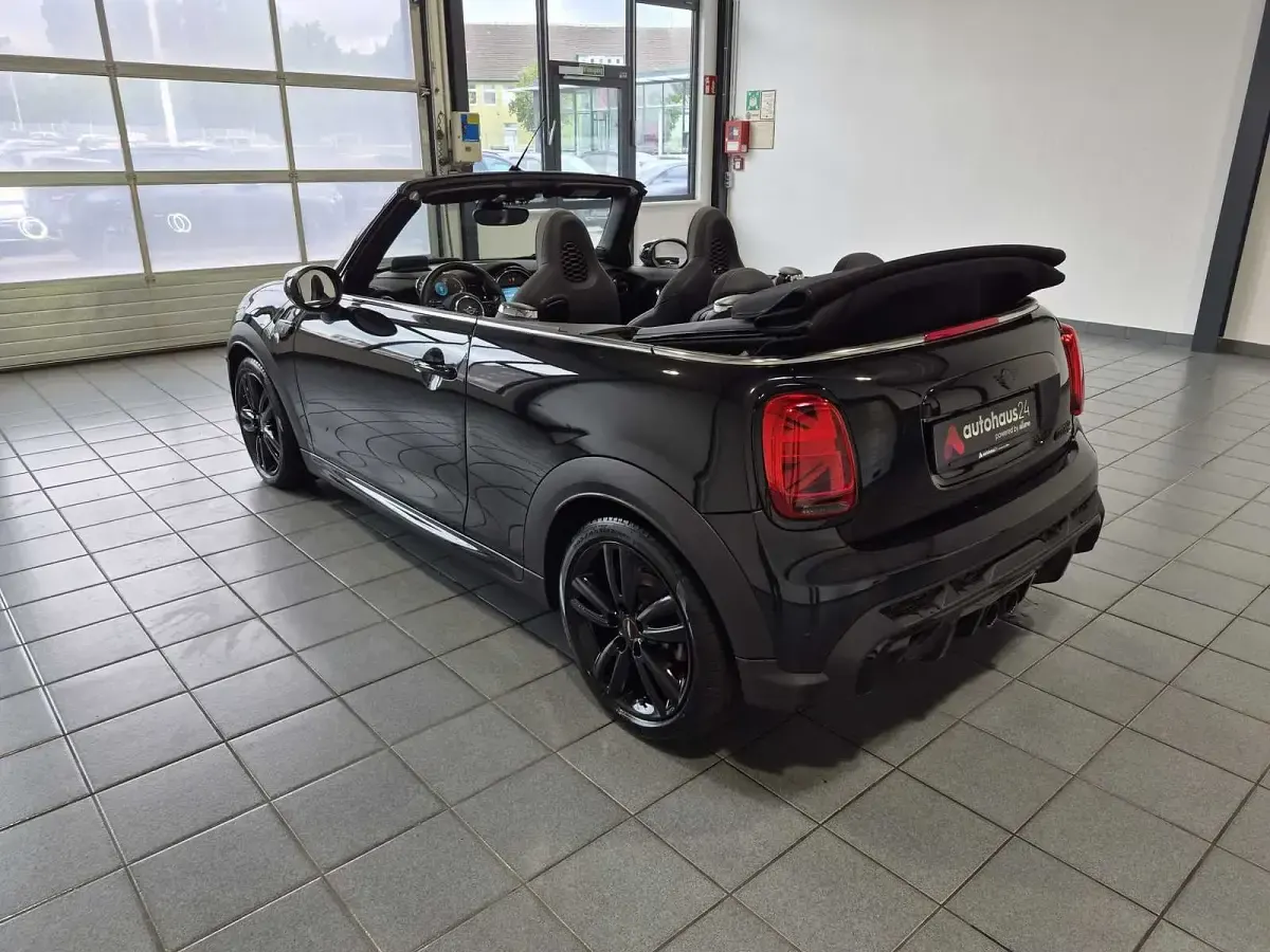 Gebraucht Mini John Cooper Works Cabriolet 178 PS (130 kW) 2023 Schwarz Cabrio