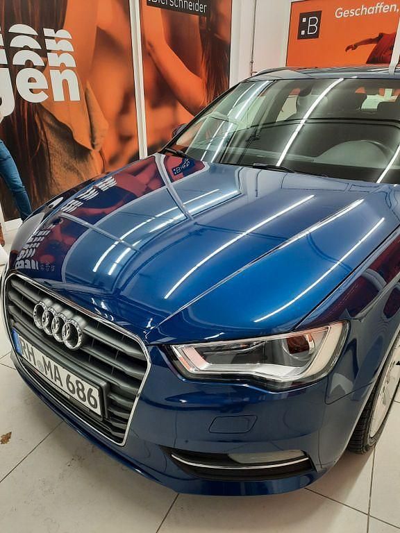Gebraucht Audi A3 Ambition 150 PS (110 kW) 2014 Blau Limousine