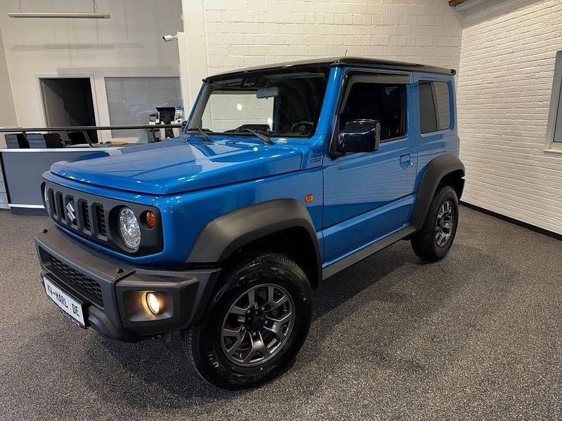 Gebraucht Suzuki Jimny Comfort+ 102 PS (75 kW) 2018 Blau SUV