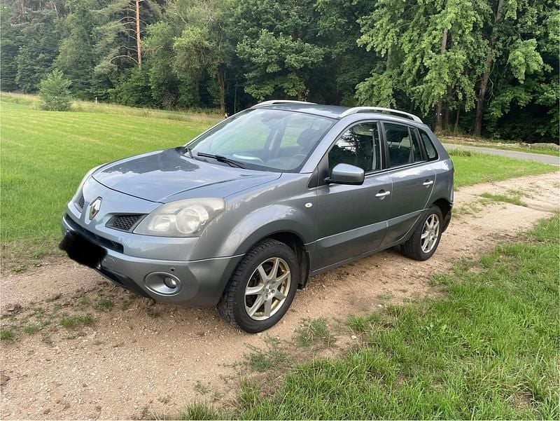 Grau Gebraucht 2011 Renault Koleos SUV | 1.390 € (Superpreis) - Bild 1/4