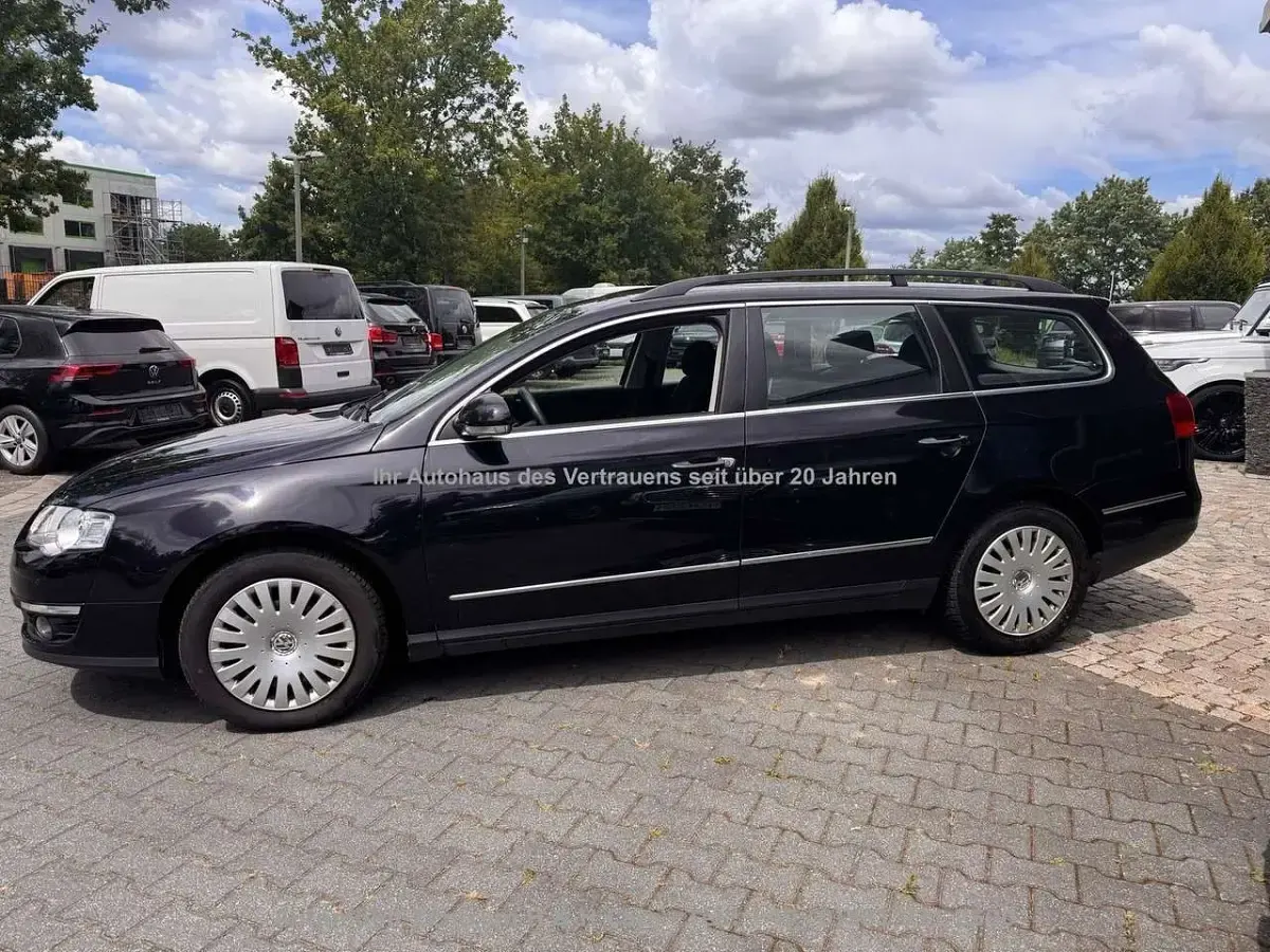 Gebraucht VW Passat Comfortline 140 PS (102 kW) 2010 Schwarz Kombi