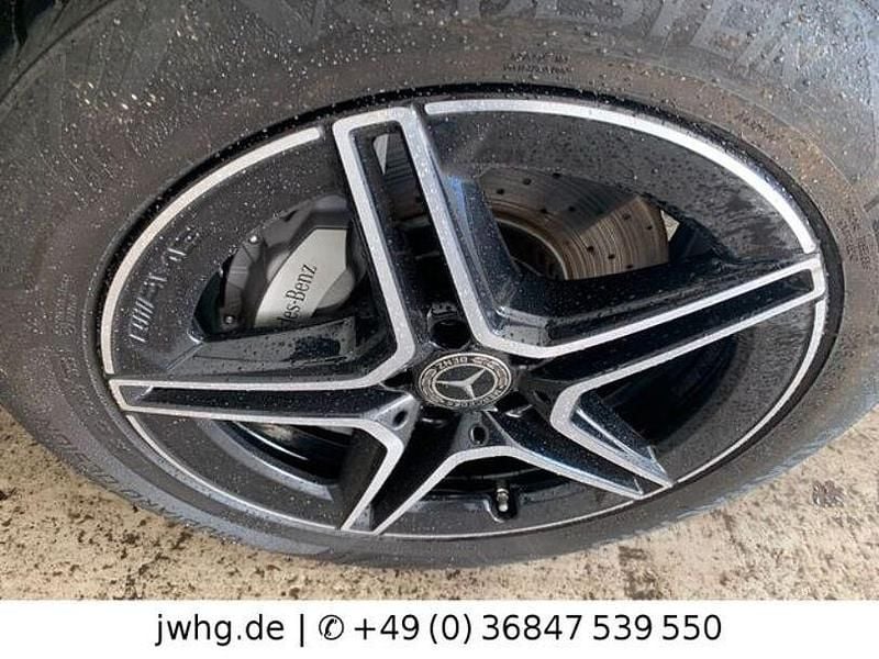 Gebraucht Mercedes GLC300e AMG 320 PS (235 kW) 2021 Selenitgrau (metallic) Coupé