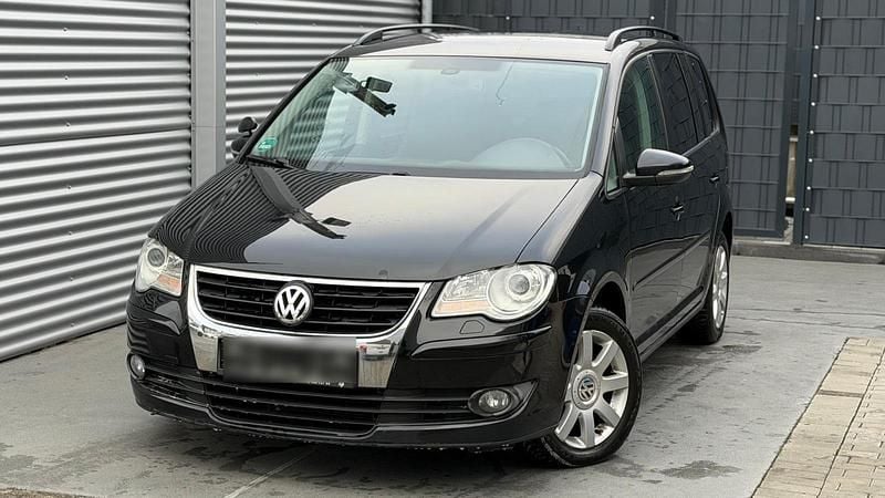 Gebraucht VW Touran 140 PS (102 kW) 2009 Schwarz Van / Kleinbus