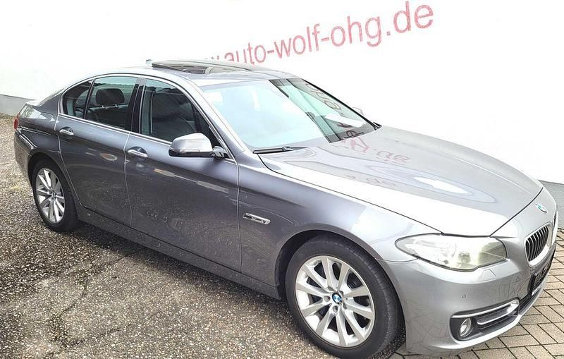 Grau Gebraucht 2015 BMW 528 Luxury Line Limousine | 21.870 € (Etwas zu teuer) - Bild 1/4