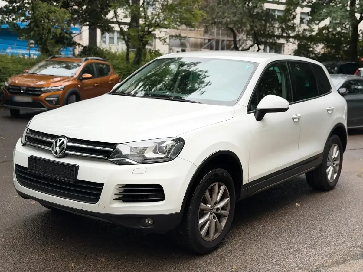Gebraucht VW Touareg 245 PS (180 kW) 2013 Weiß SUV