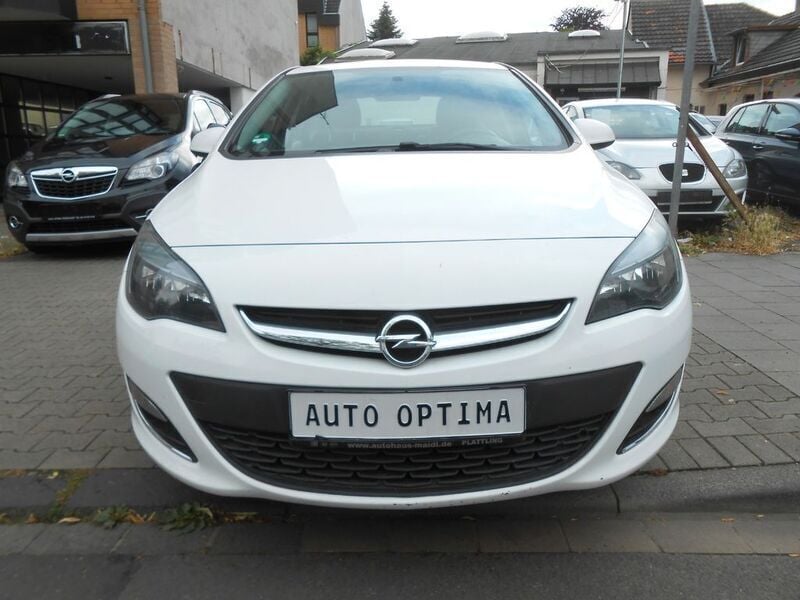 Weiß Gebraucht 2014 Opel Astra Active Limousine | 4.999 € (Guter Preis) - Bild 1/4