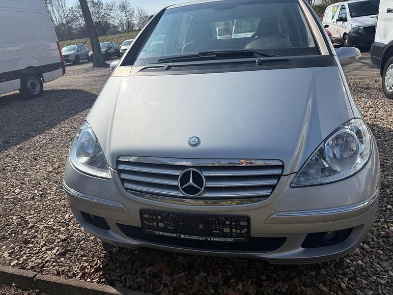 Gebraucht Mercedes A170 116 PS (85 kW) 2006 Silber Limousine