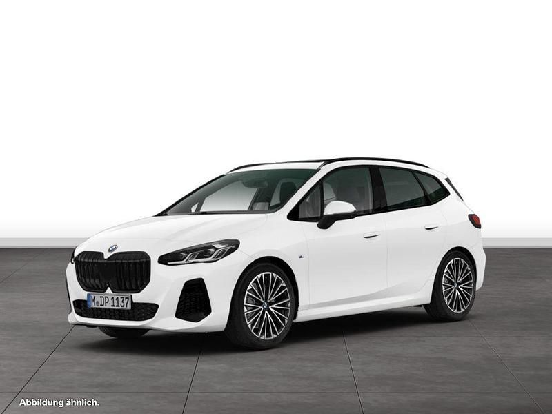 Alpinweiss Gebraucht 2024 BMW 223 Active Tourer Luxury Line Van / Kleinbus | 44.304 € (Teuer) - Bild 1/4