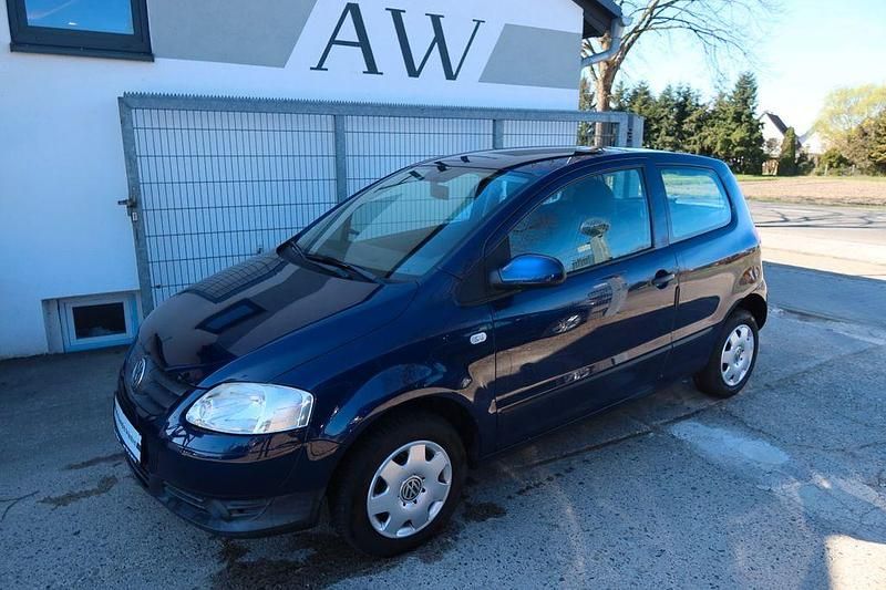 Gebraucht VW Fox S 54 PS (39 kW) 2007 Blau Kleinwagen