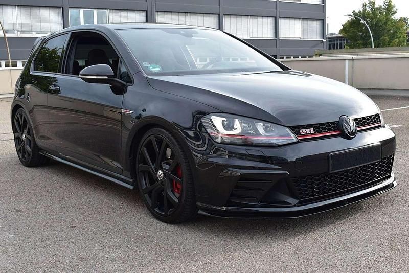 Deep black perleffekt Gebraucht 2016 VW Golf GTI Clubsport Coupé | 25.999 € (Etwas zu teuer) - Bild 1/4