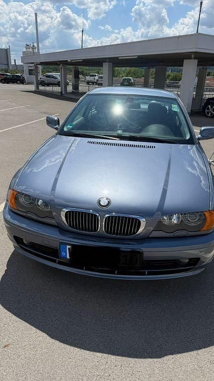 Blau Gebraucht 2000 BMW 323 Performance Coupé | 5.500 € - Bild 1/4