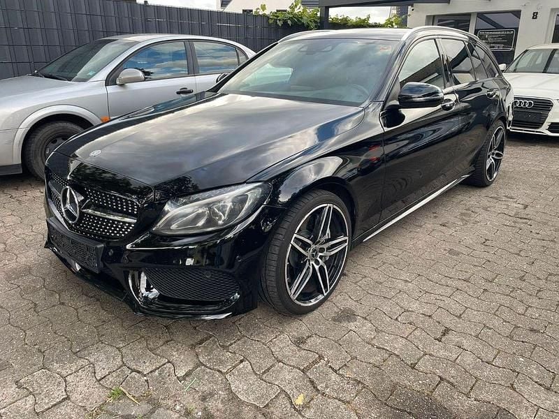 Gebraucht Mercedes C43 AMG AMG 367 PS (269 kW) 2016 Schwarz Limousine