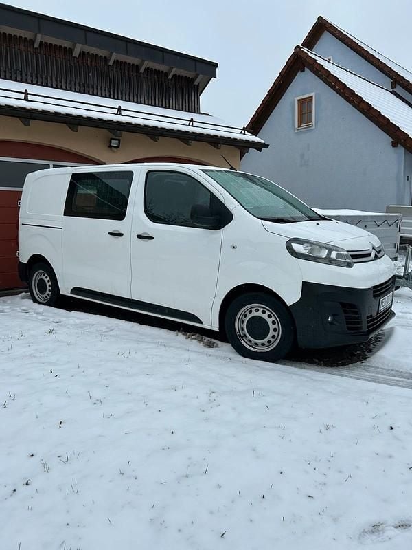 Gebraucht Citroën Jumpy 122 PS (89 kW) 2021 Weiß Van / Kleinbus