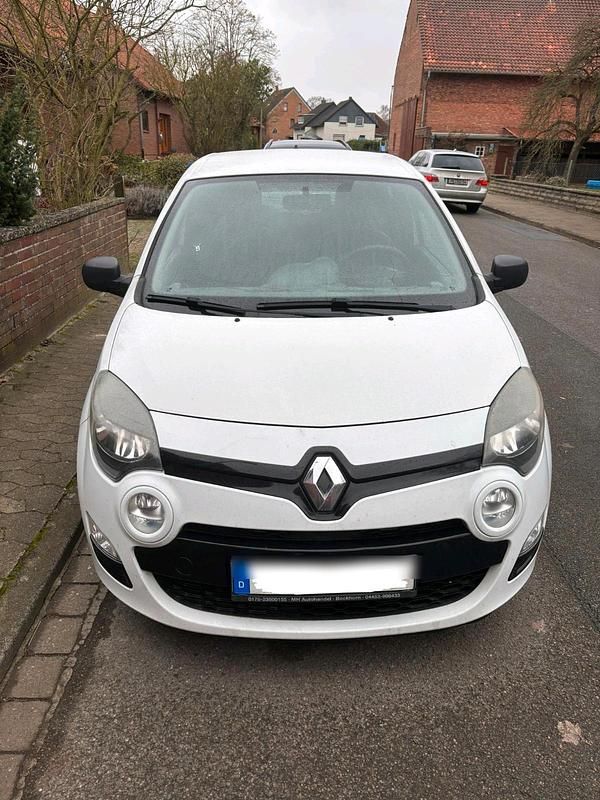 Weiß Gebraucht 2013 Renault Twingo Kleinwagen | 1.400 € (Guter Preis) - Bild 1/4