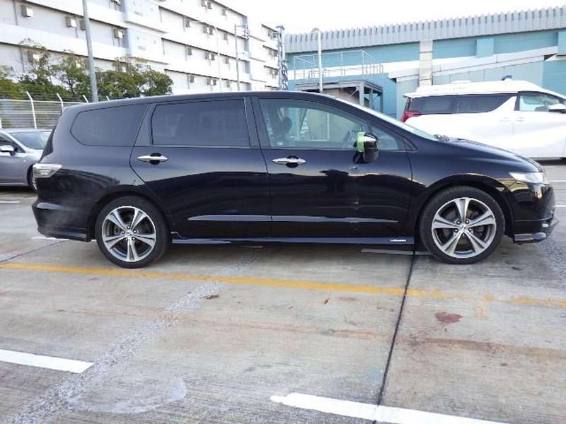 Gebraucht Honda Odyssey 207 PS (152 kW) 2011 Premium black pearl Van / Kleinbus