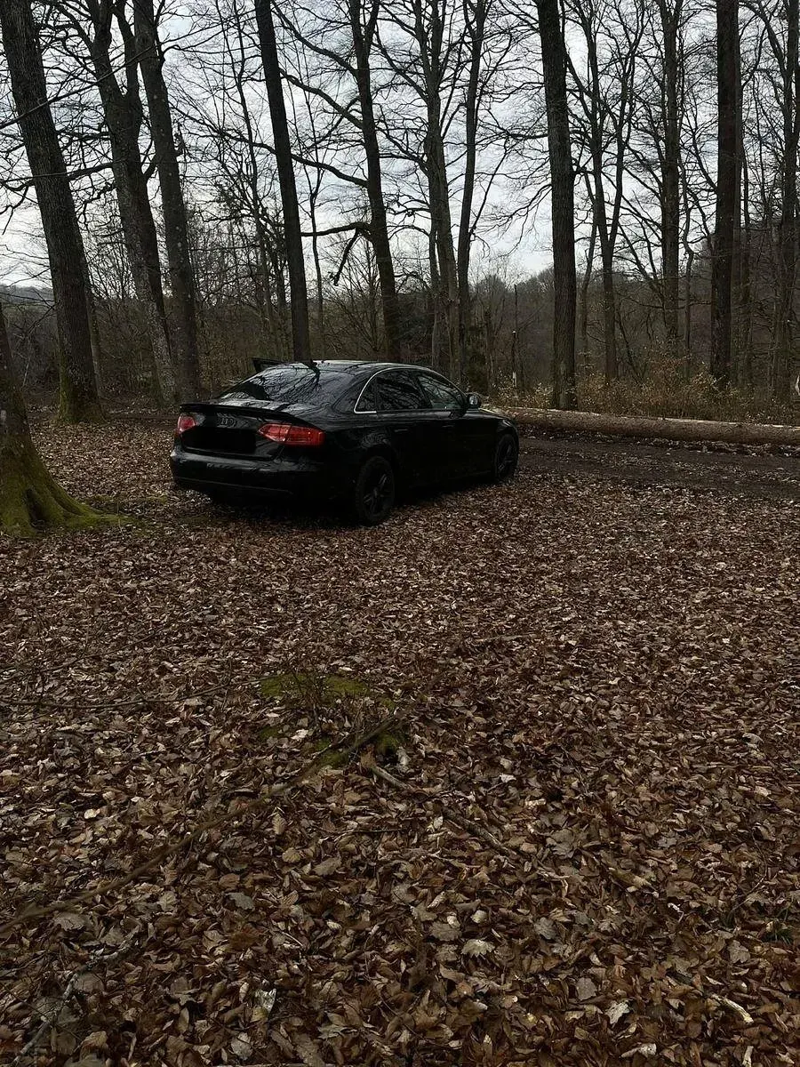 Używany Audi A4 Ambition 143 KM (105 kW) 2008 Szary Sedan/Limuzyna