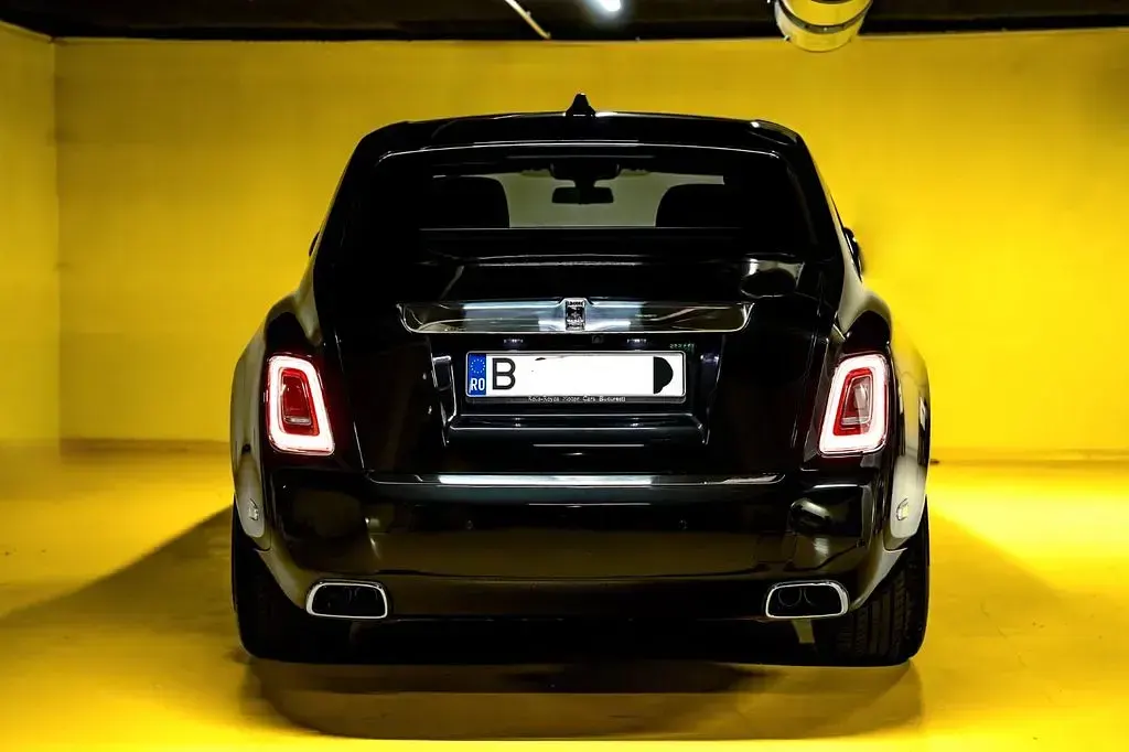 Gebraucht Rolls Royce Phantom 563 PS (414 kW) 2022 Schwarz Limousine