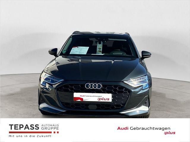 Gebraucht Audi A3 Advanced 150 PS (110 kW) 2026 Grau Limousine