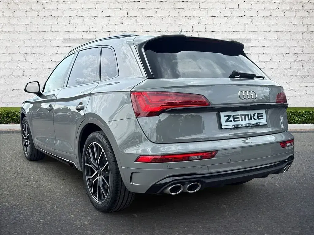Gebraucht Audi SQ5 Ambiente 341 PS (250 kW) 2022 Quantumgrau SUV