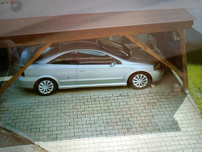 Second-hand Opel Astra 147 CP (108 kW) 2002 Argintiu Coupe
