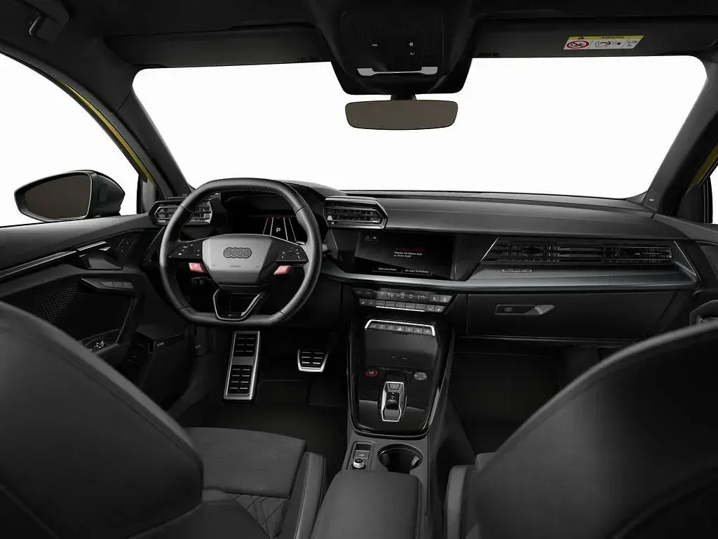 Gebraucht Audi RS3 Sport 400 PS (294 kW) 2025 Pythongelb Limousine