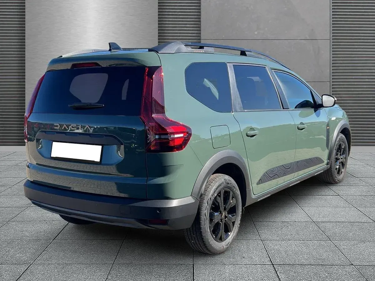 Neu Dacia Jogger Extreme 141 PS (103 kW) 2025 Safarigrüngrau Van / Kleinbus