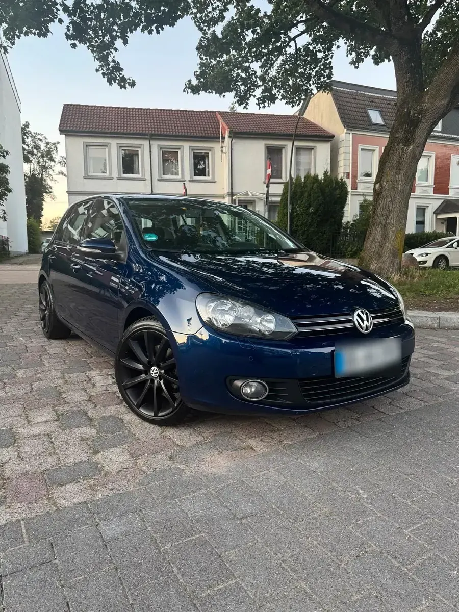 Gebraucht VW Golf VI 122 PS (89 kW) 2009 Andere farben Kleinwagen
