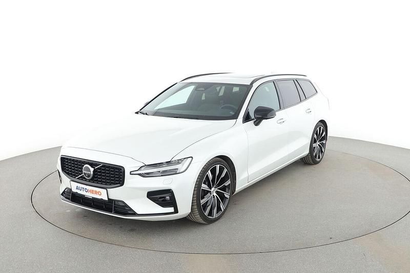 Gebraucht Volvo V60 Plus 197 PS (144 kW) 2023 Weiß Kombi