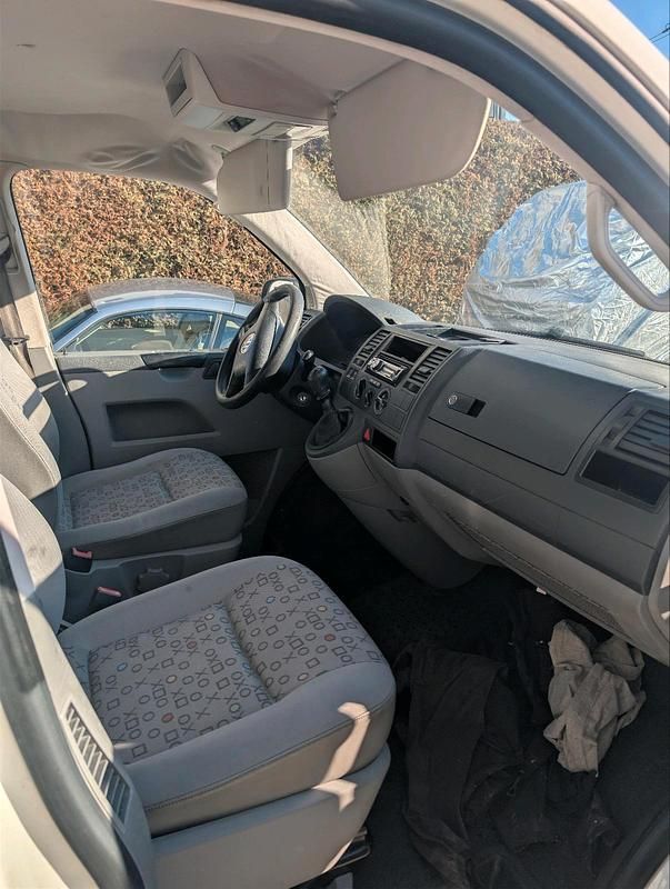 Gebraucht VW Transporter 131 PS (96 kW) 2003 Van