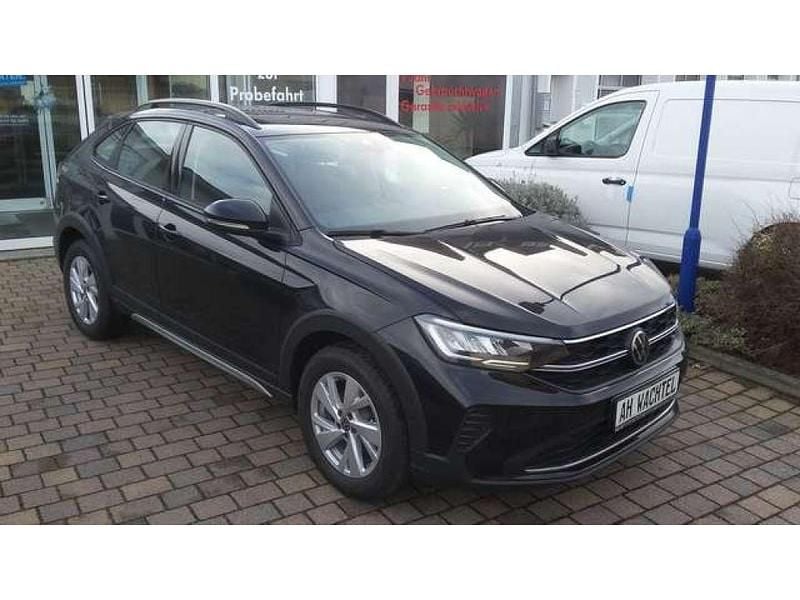 Gebraucht VW Taigo 110 PS (80 kW) 2023 Deep black perleffekt SUV