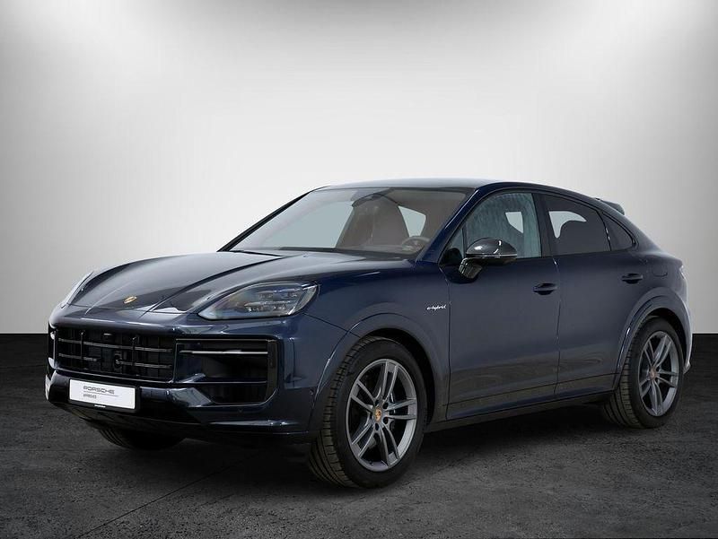 Blau Gebraucht 2025 Porsche Cayenne Coupe Coupé | 127.000 € (Teuer) - Bild 1/4