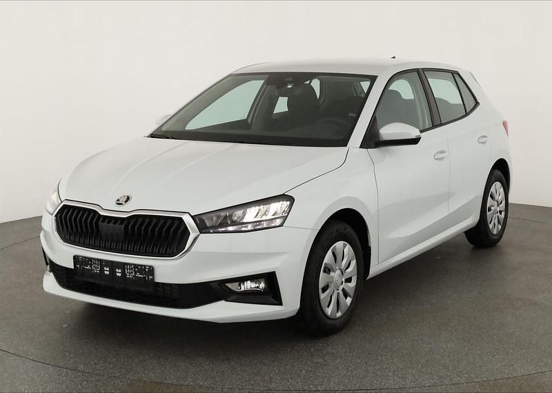 Moon white metallic Neu 2025 Skoda Fabia Selection | 20.395 € (Guter Preis) - Bild 1/4