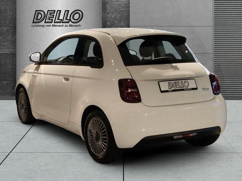 Gebraucht Fiat 500e 86 kW (118 PS) 2023 Weiß Kleinwagen