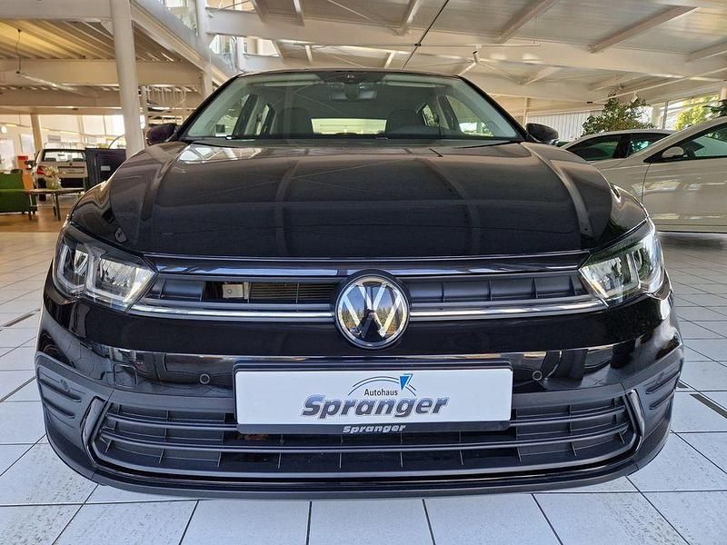 Gebraucht VW Polo Life 95 PS (69 kW) 2022 Schwarz Kleinwagen