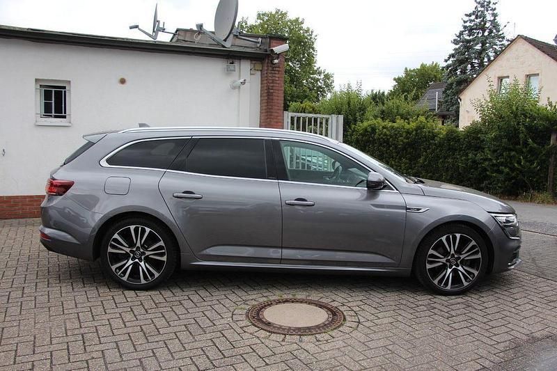 Gebraucht Renault Talisman Initiale Paris 189 PS (139 kW) 2022 Grau Limousine
