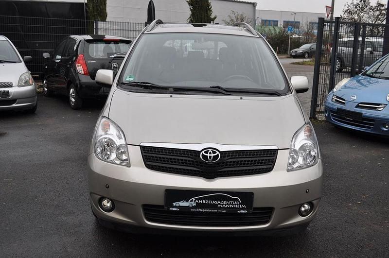 Gebraucht Toyota Corolla Verso Sol 135 PS (99 kW) 2003 Grau Van / Kleinbus