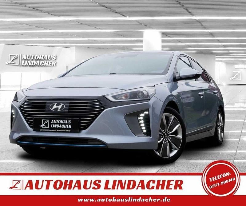 Silber Gebraucht 2017 Hyundai Ioniq Style Limousine | 15.970 € (Etwas zu teuer) - Bild 1/4