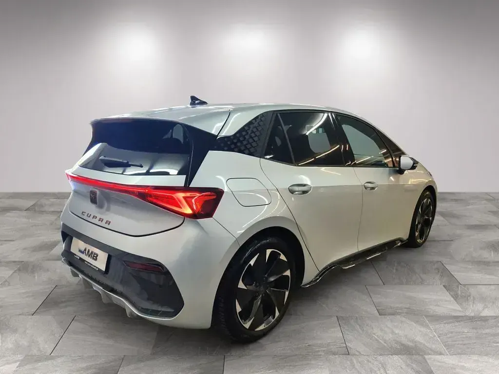 Gebraucht Cupra Born e-Boost 169 kW (231 PS) 2025 Silber Kleinwagen