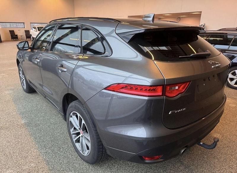 Gebraucht Jaguar F-Pace R-Sport 300 PS (220 kW) 2019 Grau SUV