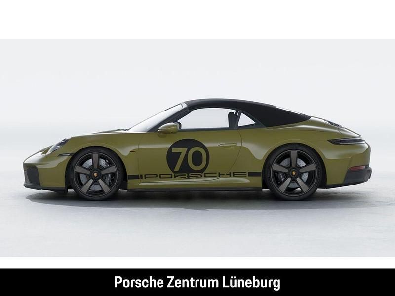 Neu Porsche 911 541 PS (397 kW) 2026 Olive neo Cabrio