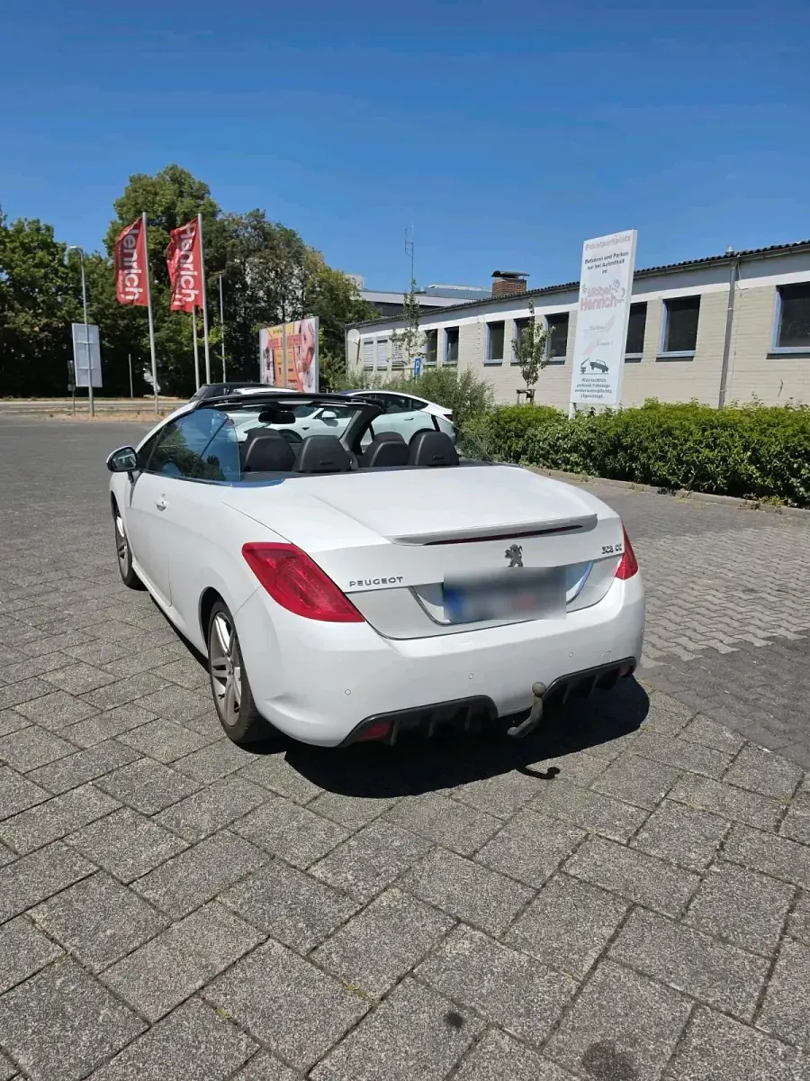 Gebraucht Peugeot 308 CC 163 PS (119 kW) 2012 Weiß Cabrio