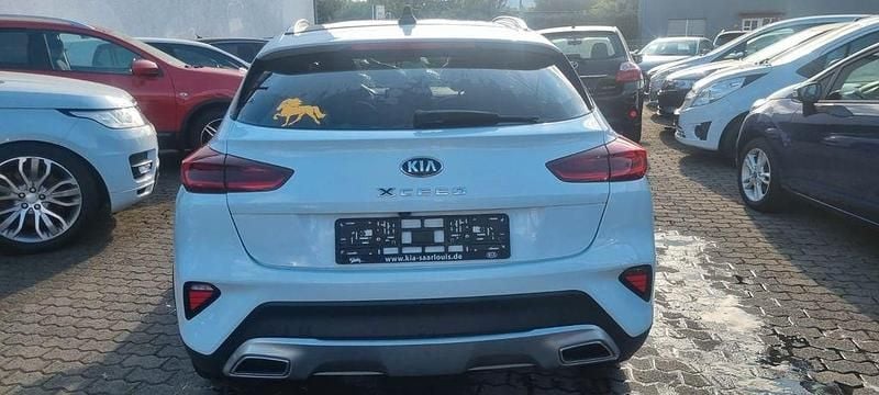 Gebraucht Kia XCeed Xdition 160 PS (117 kW) 2021 Weiß SUV