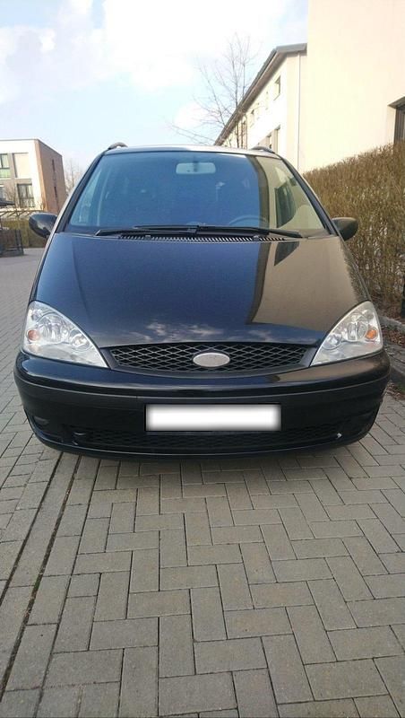 Gebraucht Ford Galaxy 116 PS (85 kW) 2002 Schwarz Van / Kleinbus