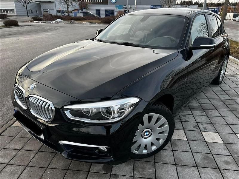 Gebraucht BMW 116 Urban Line 109 PS (80 kW) 2015 Schwarz Kleinwagen