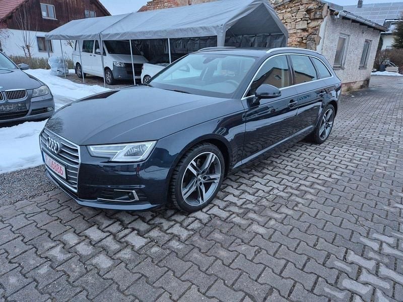Blau Gebraucht 2017 Audi A4 Sport Kombi | 14.750 € (Superpreis) - Bild 1/4
