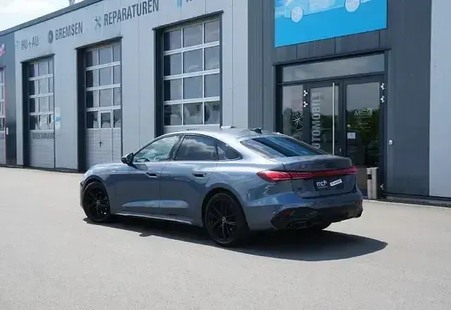 Gebraucht Audi A5 S-line plus 204 PS (150 kW) 2026 Blau Limousine